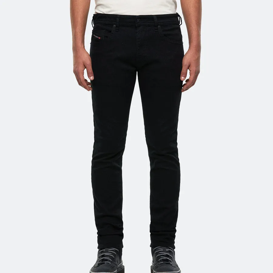 Diesel - Thommer 0688H Slim Jeans in Black