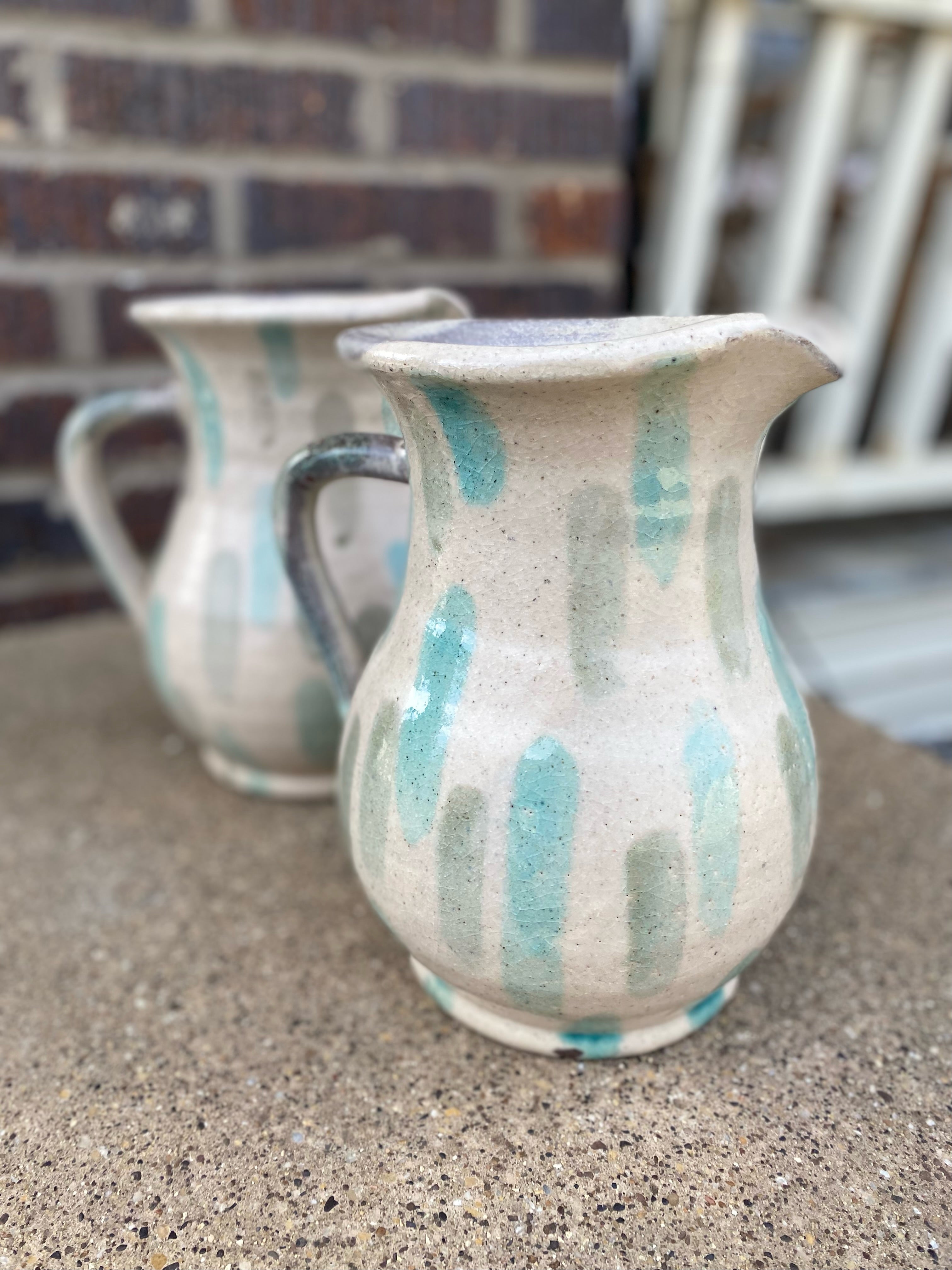 MINERAL & SAND PITCHER