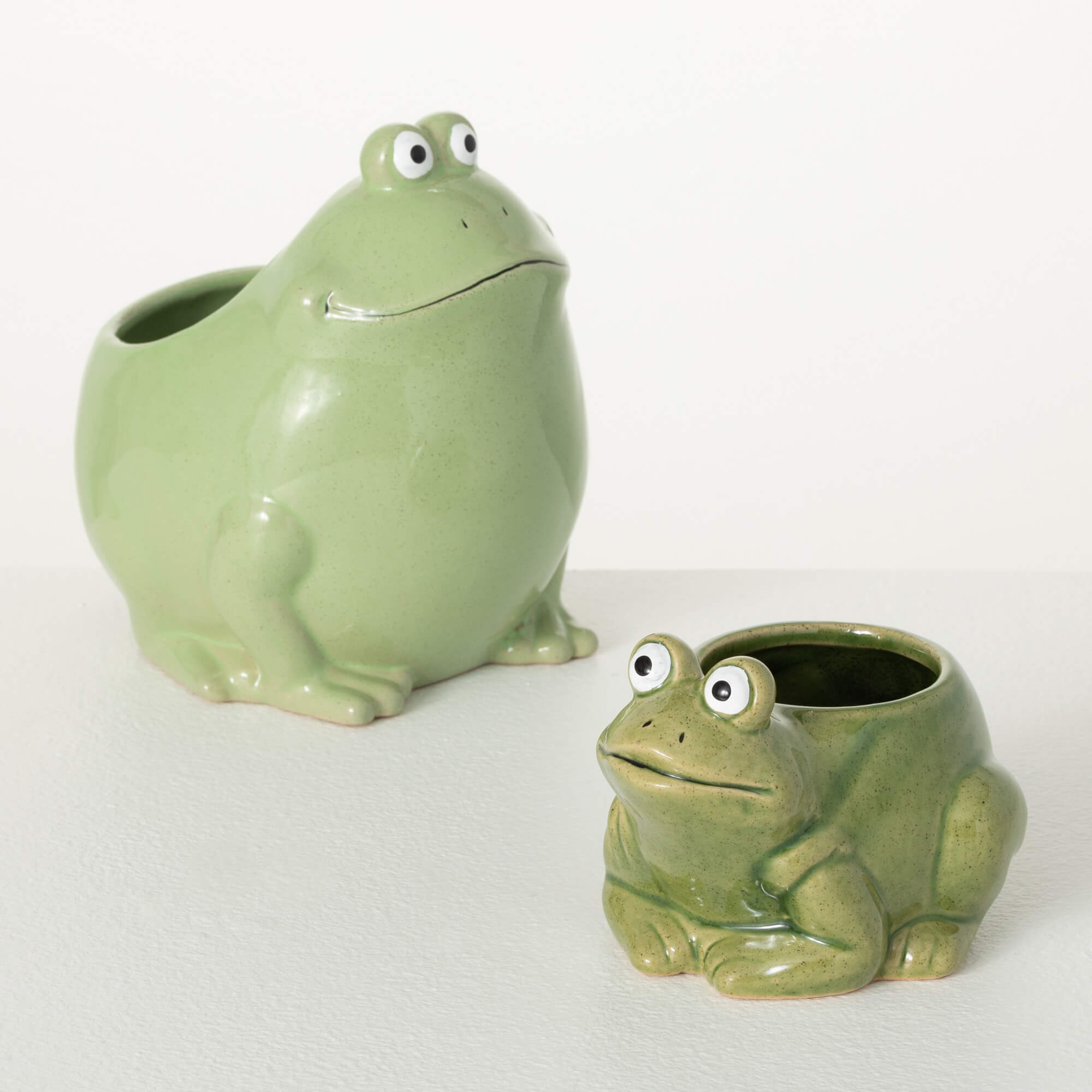 Toad-Ally Fun Planter Set Of 2