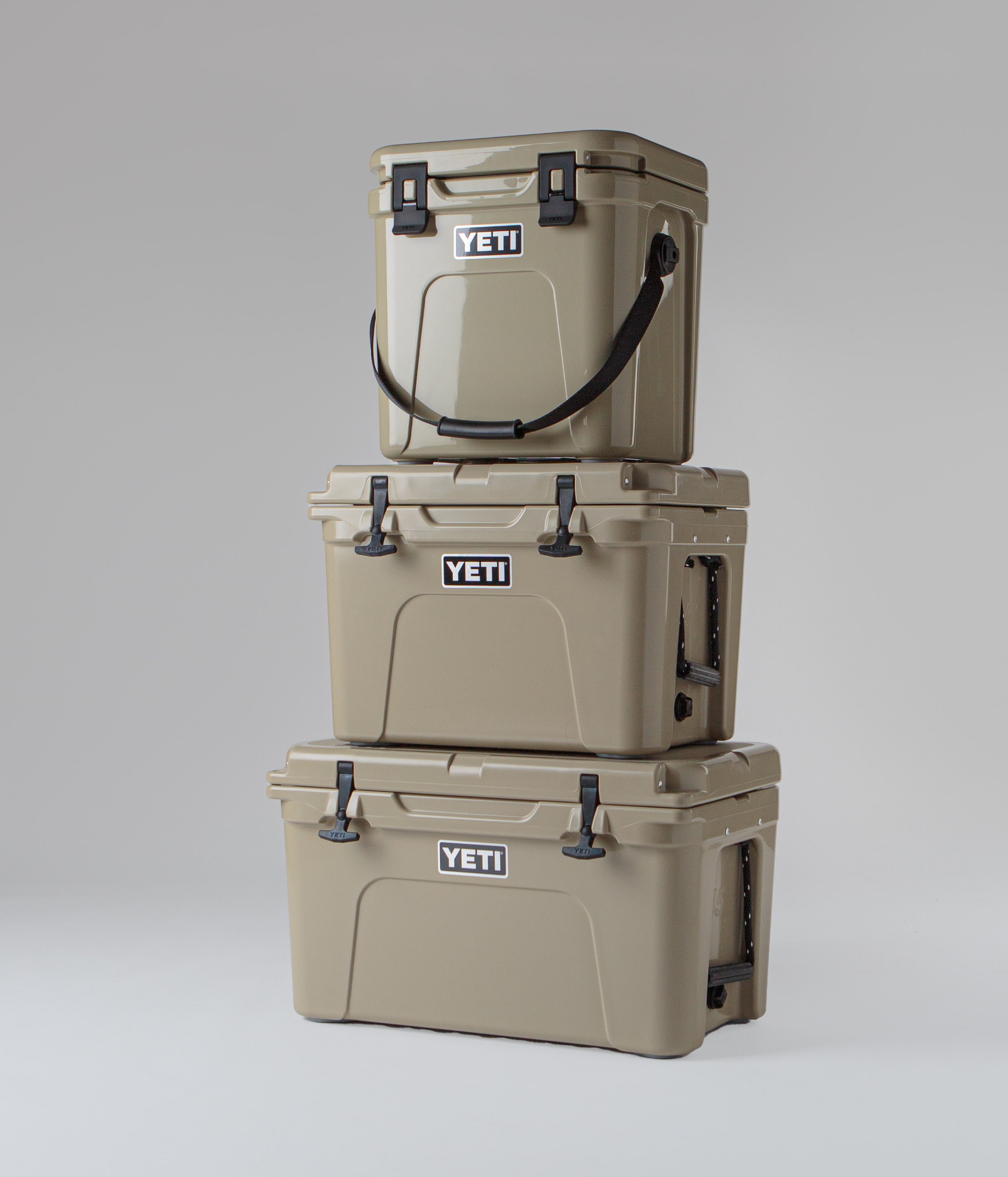 Yeti Tundra 35 Hard Cooler - Charcoal